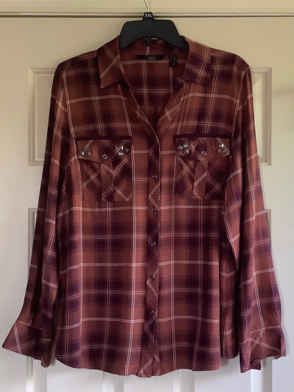 G.I.L.I. Western Woven Button Up Shirt With Grommet Details Rust Mauve SZ 16